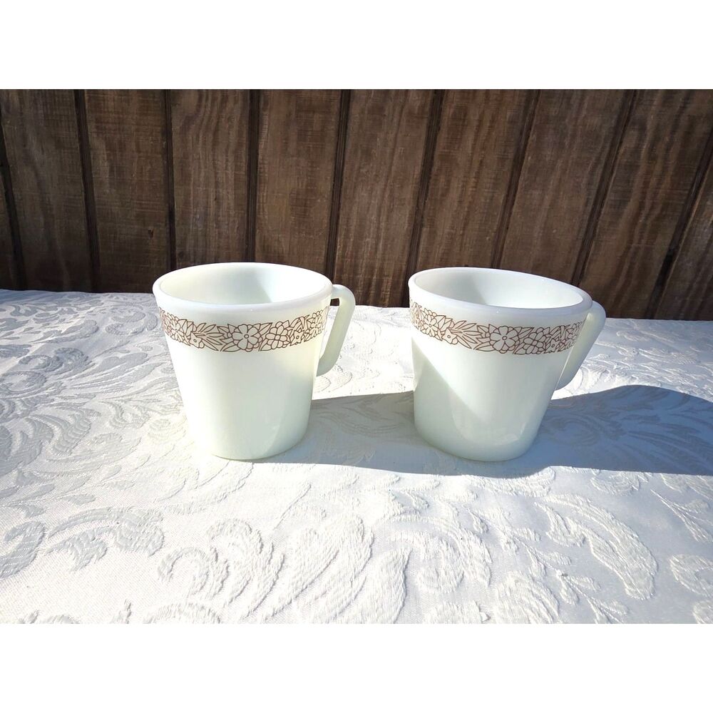 Vintage Pyrex Woodland white Milk Glass Coffee Mugs Brown Floral Daisy